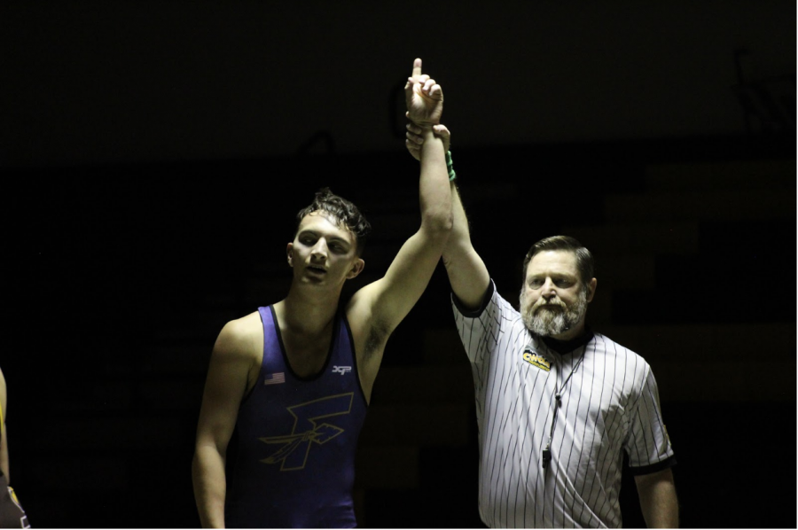 Senior Jonah Sanders won his last match at home against Thomas Jefferson. “Everyone wants to win in front of the home crowd, and since it was the last home duel I was going to do anything to make sure I won. I really took in the whole environment more than I ever have before,” Sanders stated after the duel.