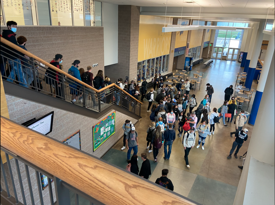 The commons during passing period at Frederick High School. Over the past few years, passing period at Frederick High has gone from being 10 minutes to five minutes, and the teachers and students at Frederick High have mixed feelings about it.