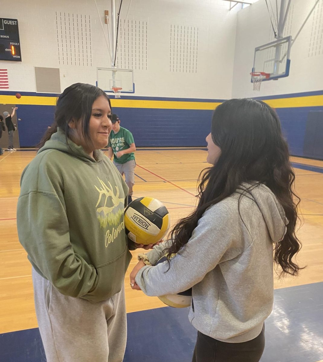 This image here shows freshman’s Breanna Macias and Kimberly Ramirez Soto talking to each other in PE class which also shows the social person that Breanna is.