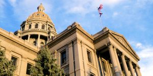 The Colorado Capitol building at dusk, where the Colroado General Assembly meets and passes new state laws each year. (L.C. Chang/Wikimedia)