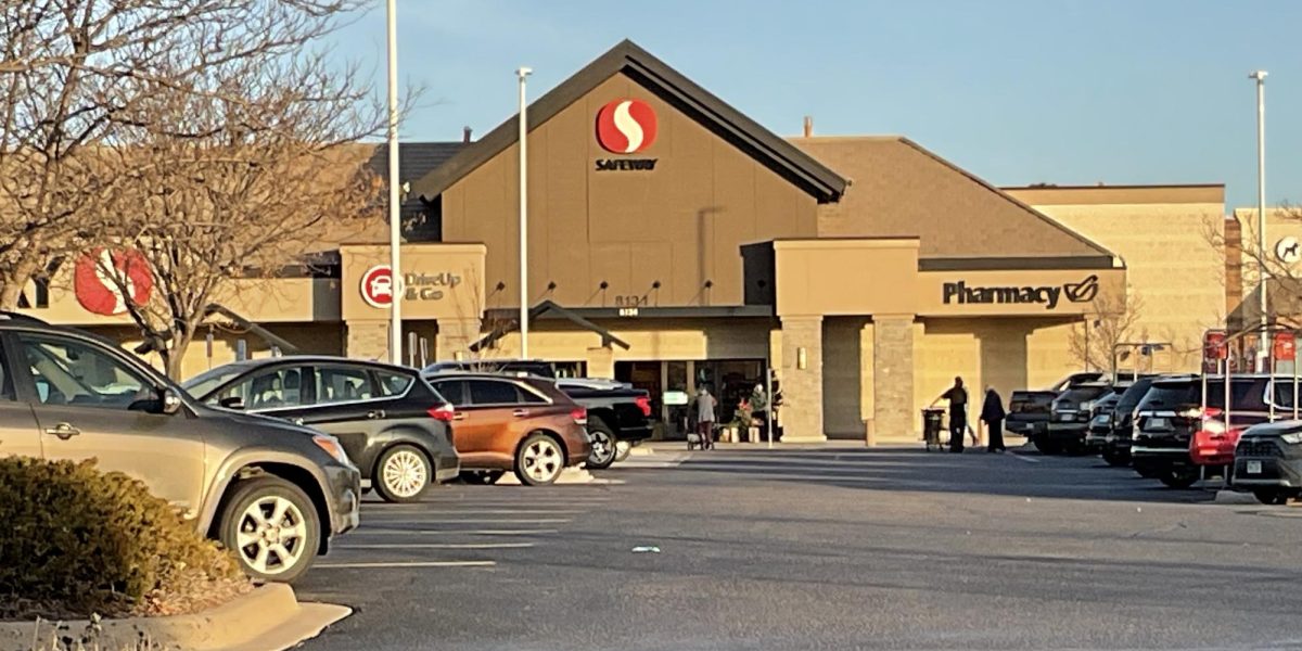 The Safeway in Firestone is located off of Colorado Boulevard. Even on a Thursday afternoon, the Safeway parking lot is full of customers as they make a quick stop before heading home for dinner. 