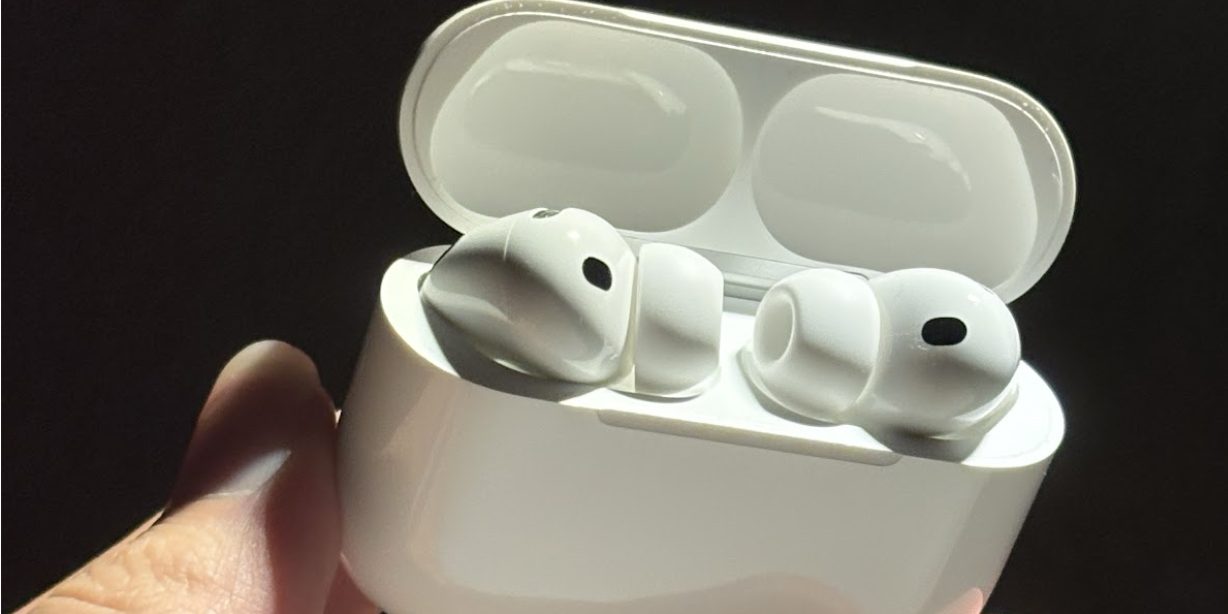 The release of Apples AirPod Pro 3’s is a great way to update the experience of using AirPods. The AirPods are designed to fit better, and have new effects to make the experience even better. 